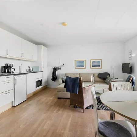 5614-gudhjem-melsted-langgade-45-lejl-3 Апартаменты *