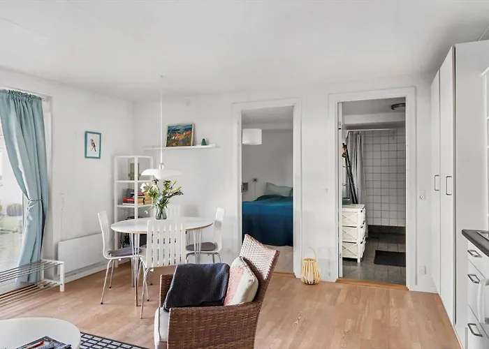 5614-gudhjem-melsted-langgade-45-lejl-3 *